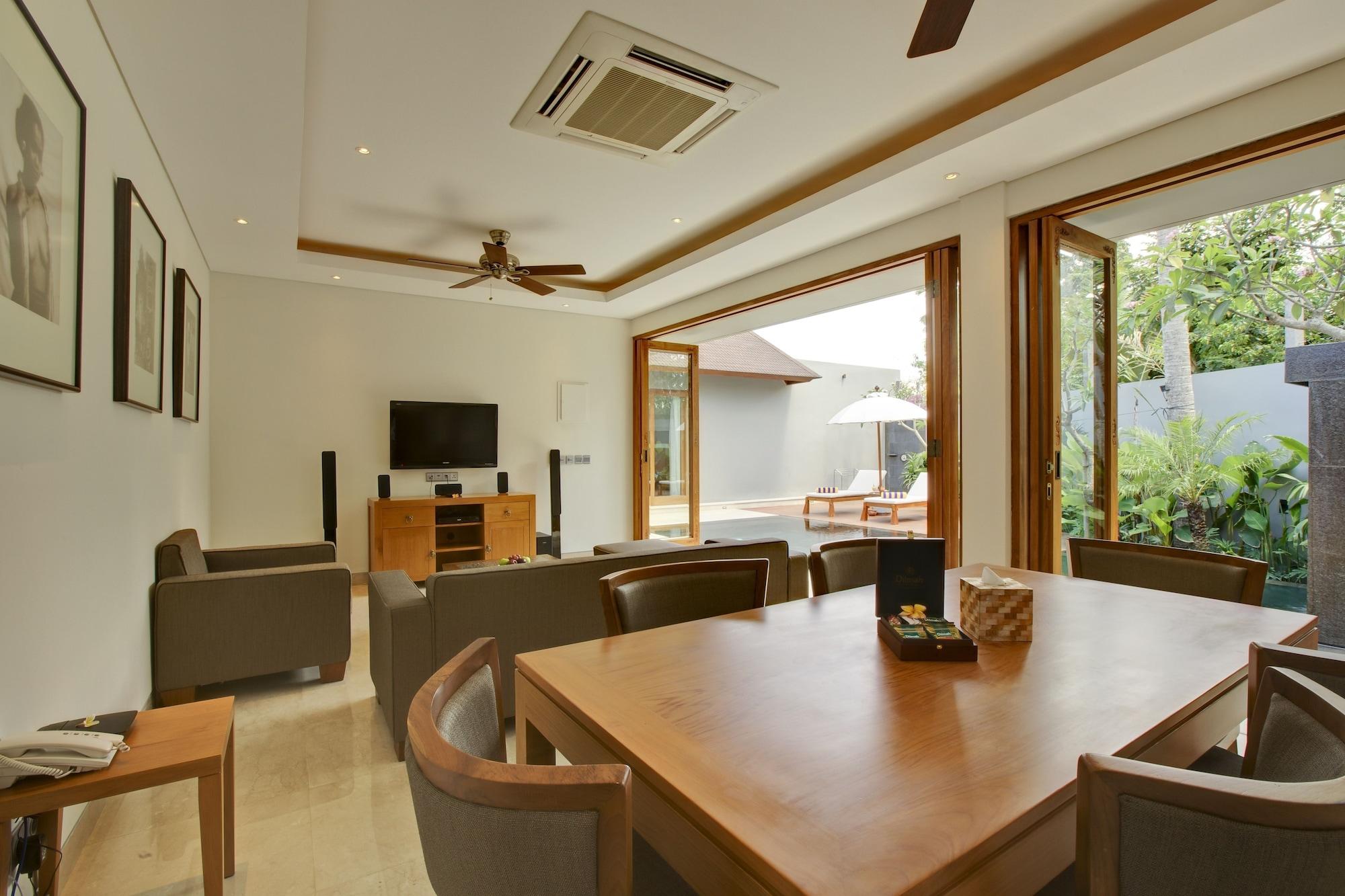 Koenokoeni Villa Seminyak  Room photo