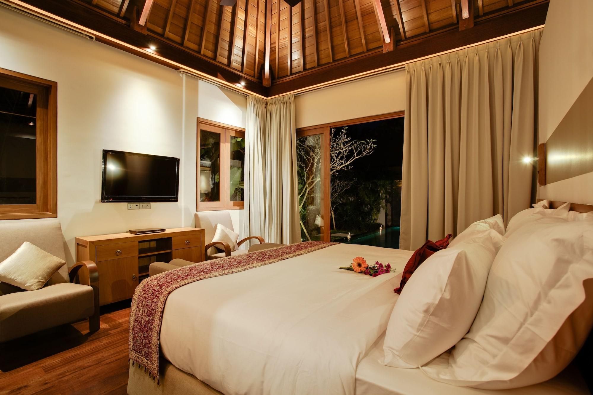 Koenokoeni Villa Seminyak  Exterior photo