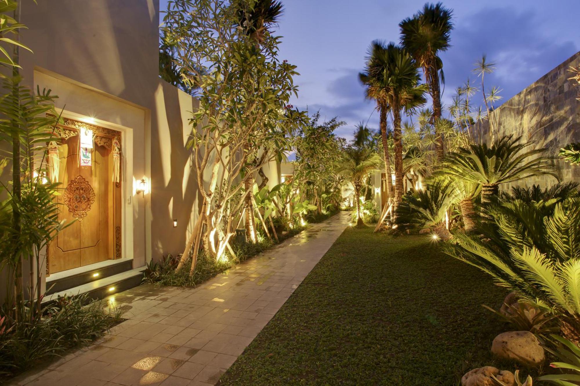Koenokoeni Villa Seminyak  Exterior photo