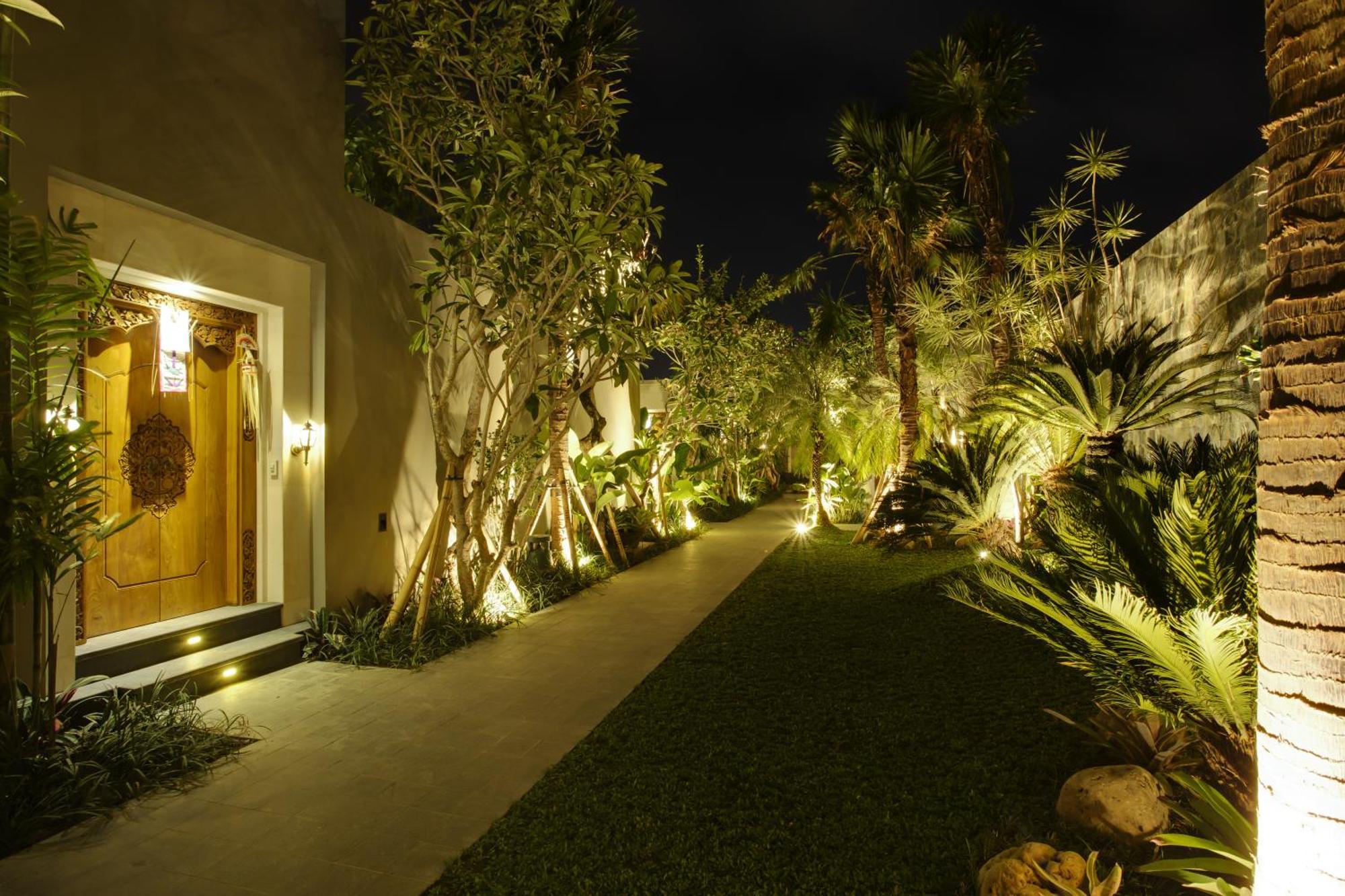 Koenokoeni Villa Seminyak  Exterior photo