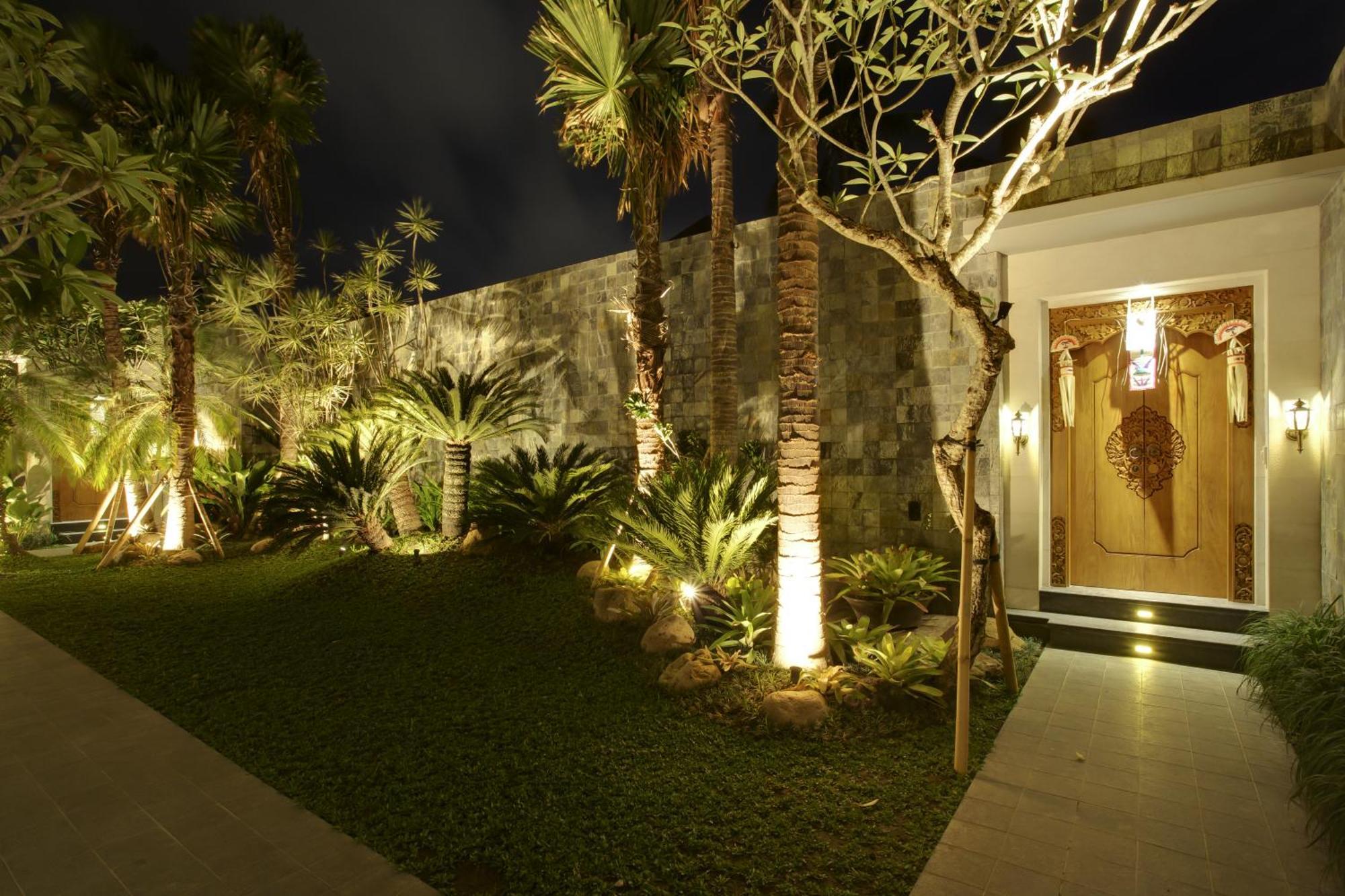 Koenokoeni Villa Seminyak  Exterior photo