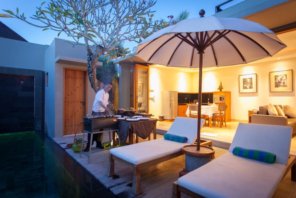 Koenokoeni Villa Seminyak  Exterior photo