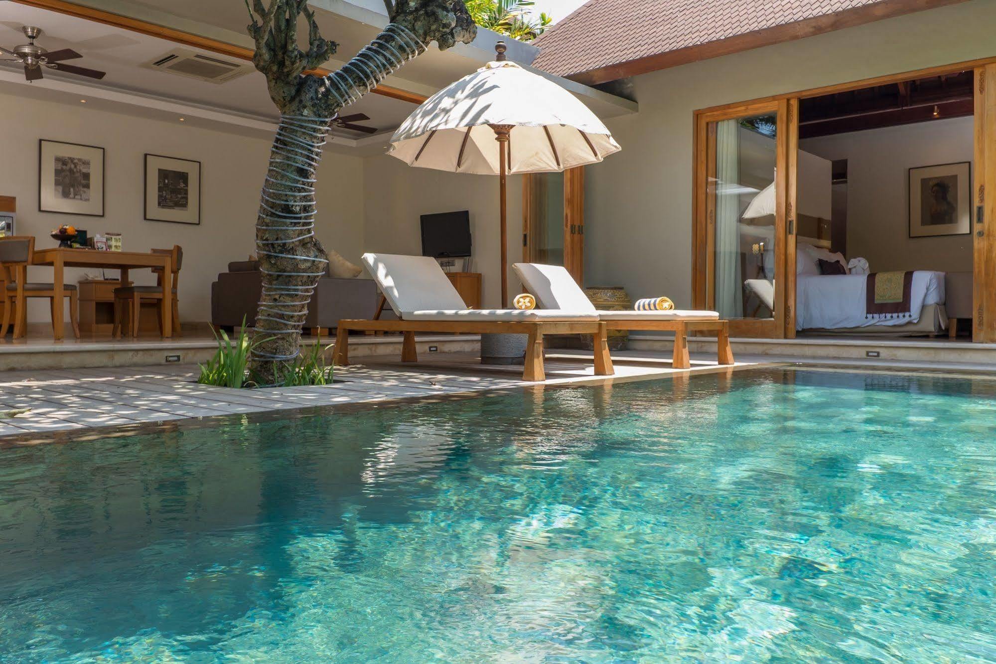Koenokoeni Villa Seminyak  Exterior photo